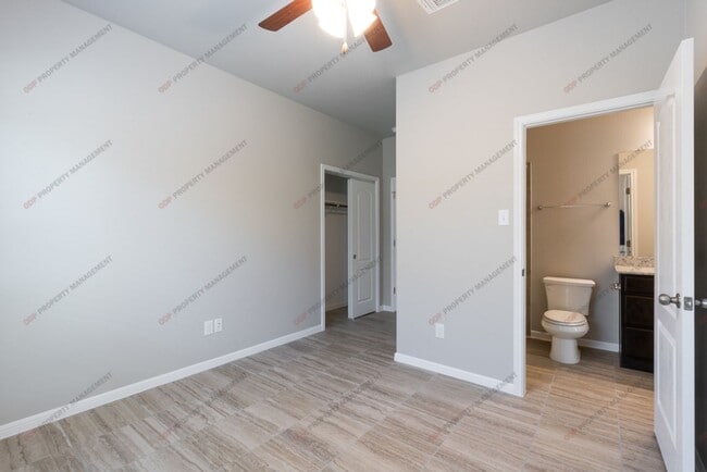 Photo - 721 Skylar Heights Dr
