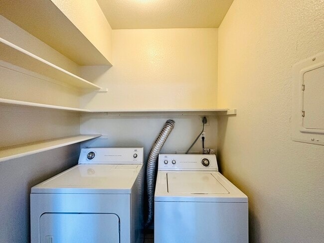 Photo - 3231 E Presidio Rd