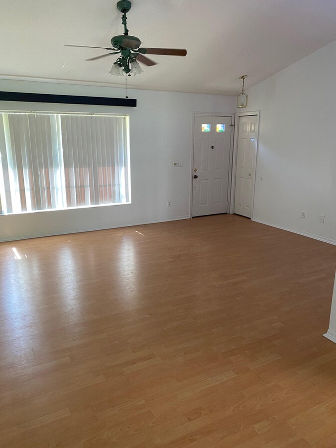 Photo - 10247 Northglen Drive