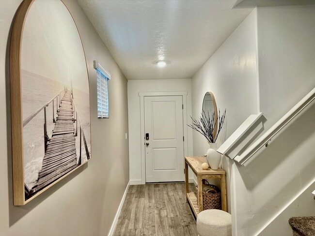 Photo - 274 Starboard Dr