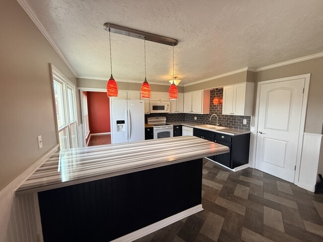 Photo - 151 Cherokee Dr