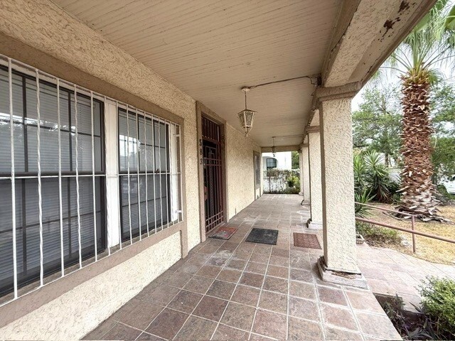 Photo - 583 N Monroe St