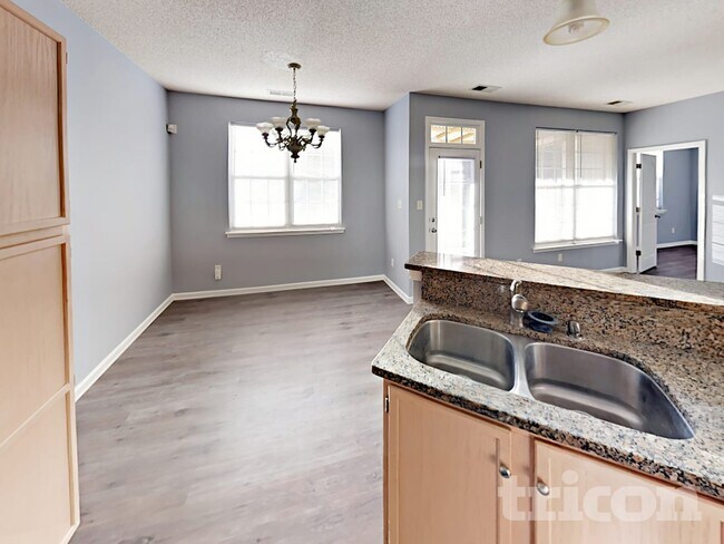 Photo - 3846 Tioga Ln