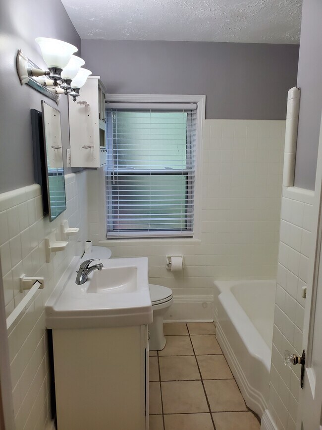 Photo - 68 Honour Cir NW