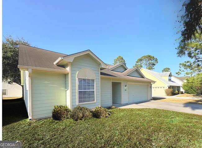 Building Photo - 102 Natures Bounty Trail