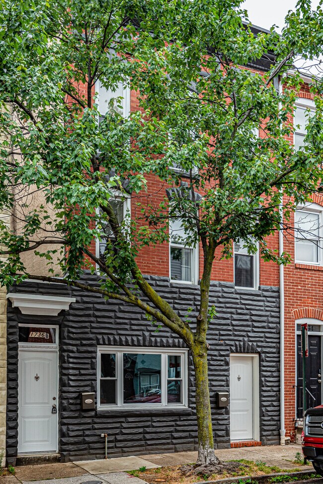 Photo - 1736 Light St Unit A