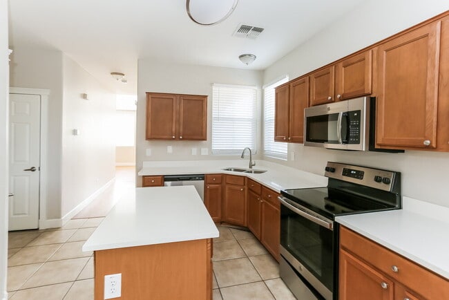 Photo - 5132 Fulton St