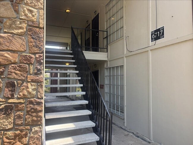 Photo - 6717 S Richmond Ave