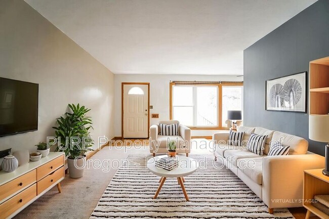 Photo - 2332 SE 72nd Ave