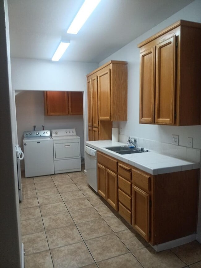 Photo - 520 San Pablo Ct