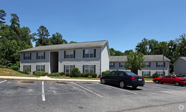Building Photo - Cross Creek Rental