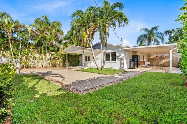 Photo - 4471 SW 10th St