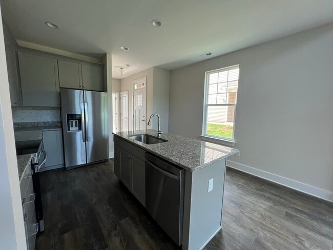 Photo - 1036 Abbott St