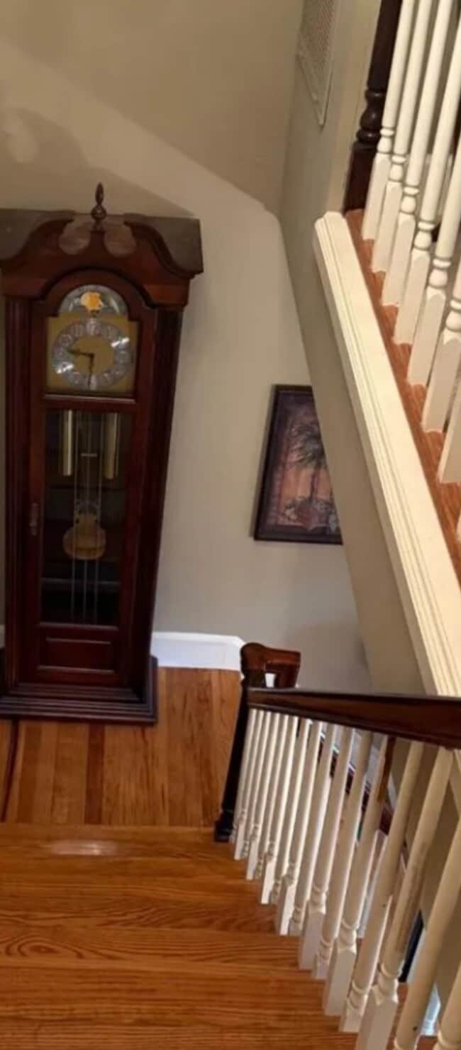 Building Photo - 303 Woodford Pl