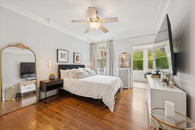 Photo - 745 W Brompton Ave Unit 2Bed 1Bath