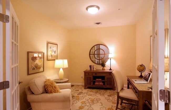 Photo - 110 Trotter Rd Unit 302