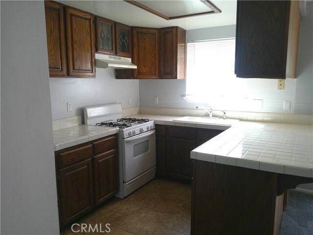 Photo - 5237 Bushnell Ave