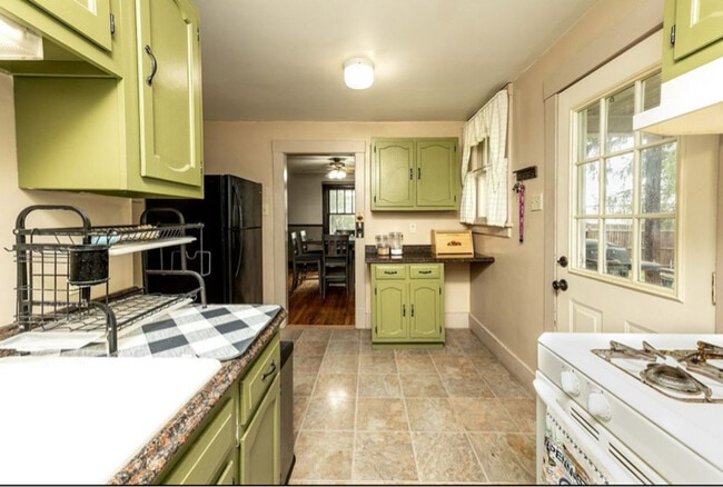 Photo - 505 N Broad St