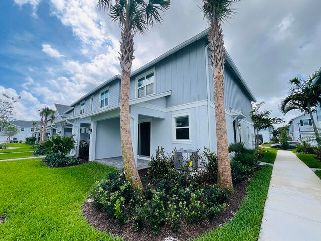 Photo - 16411 Powerscourt Dr