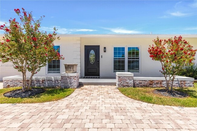 Building Photo - 9021 SW 178th Terrace Rental