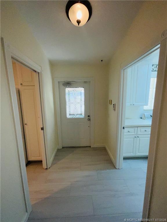 Photo - 781 SW Balmoral Trce