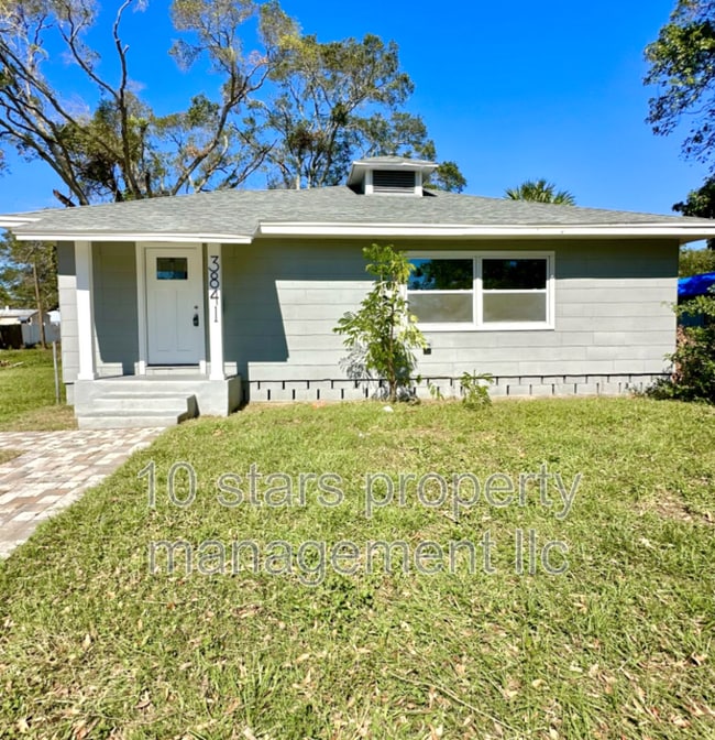 Photo - 3841 16th Ave S