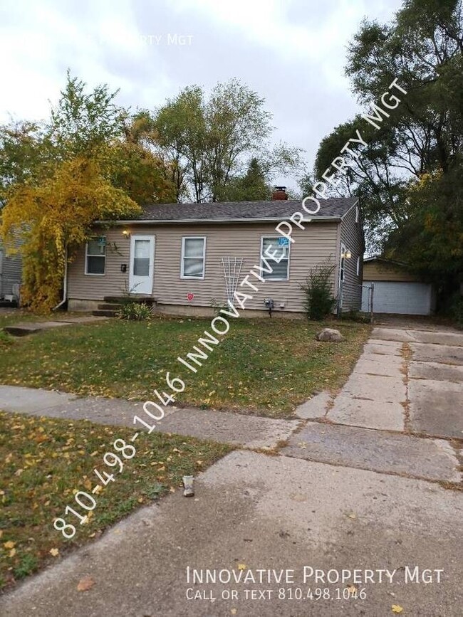 Photo - 2829 Plainfield Ave