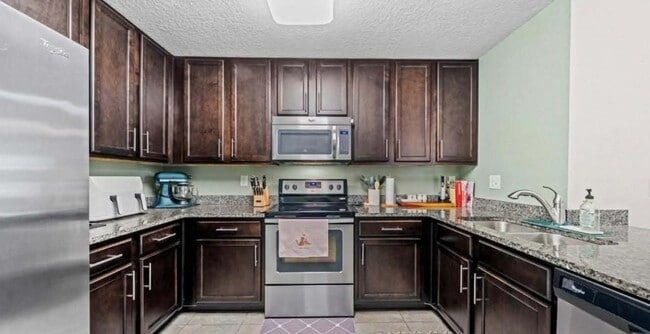 Photo - 213 Larkin Pl Unit 105