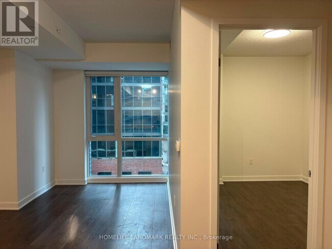Photo - 115 Blue Jays Way Unit 621