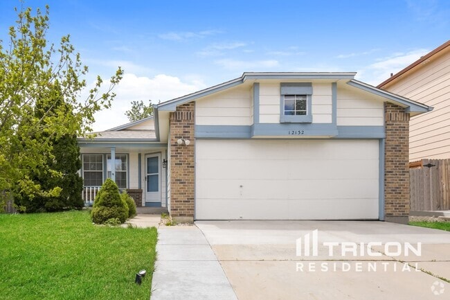 Building Photo - 12132 Newport Dr Rental