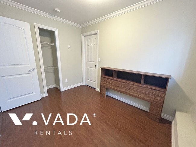 Photo - 1 Bedroom Basement Suite Rental 1-1152 Eas... Unit 1