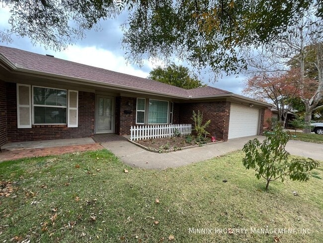 Photo - 6712 Gainsborough Rd