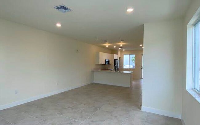 Photo - 6425 NW 103rd Pl Unit 110