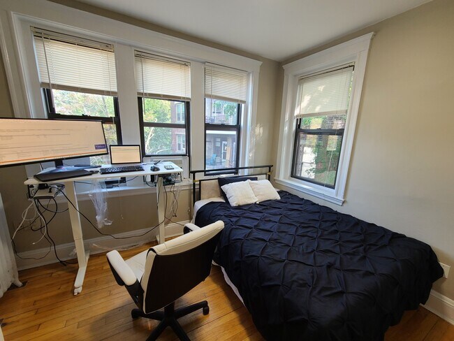 Photo - 7 Lothian Rd Unit 11