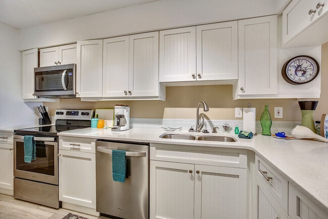 210 Ocean Hibiscus Dr Unit SI FL1-ID1253509P