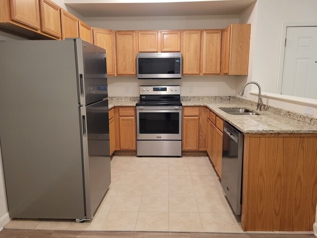 Photo - 670 Bassett Dr Unit 2C