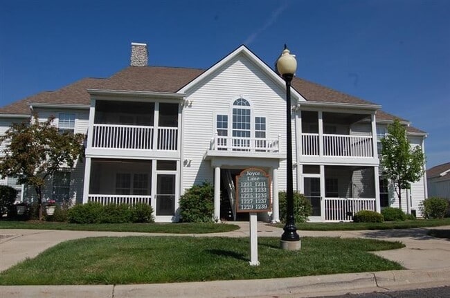 Photo - 1215 Joyce Ln Condo Unit 1215