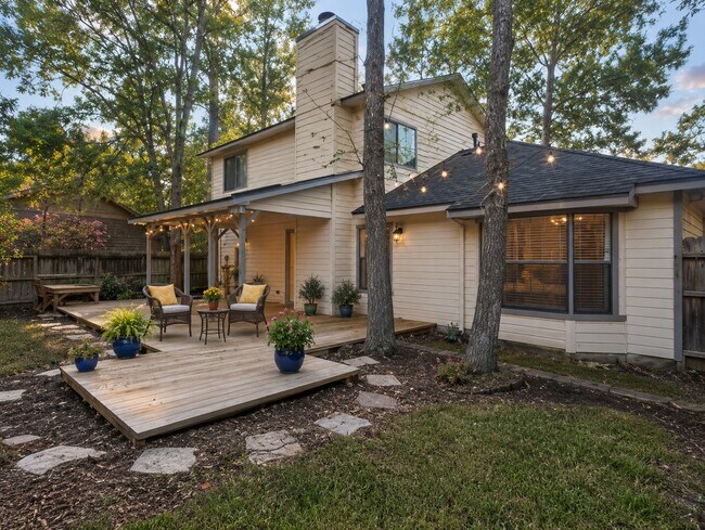 80 Fallenstone Dr