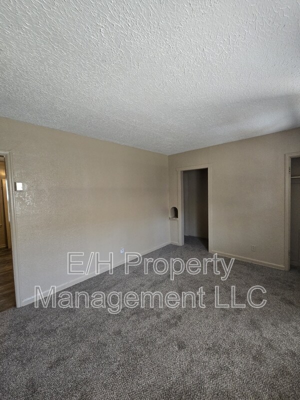 Photo - 1419 S Martinson St Unidad Apt 2