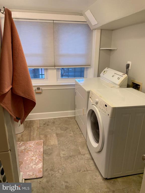 Photo - 1708 Kilbourne Pl NW