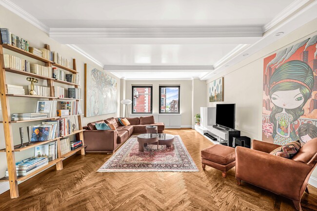 Photo - 400 West End Ave