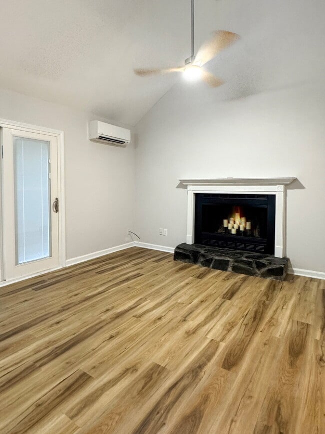 Photo - Completely Renovated Duplex with Garage Available For Rent