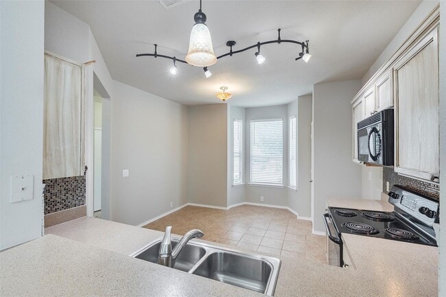 Photo - TOWNHOME IN KELLER ISD!