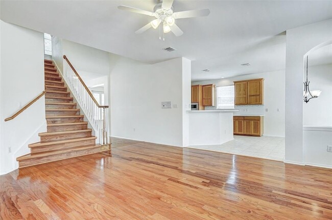 Photo - 1001 Clear Lake Ln