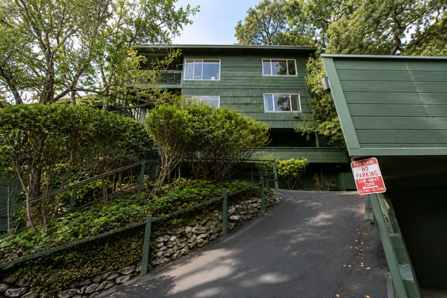 Photo - Contemporary North Berkeley 2 Bedroom Condominium Unit 3