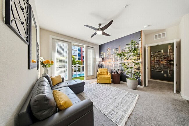 Photo - 1702 W Cleveland St Unit 204