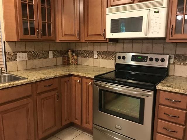 Building Photo - 3100 Charter Oak Dr Rental