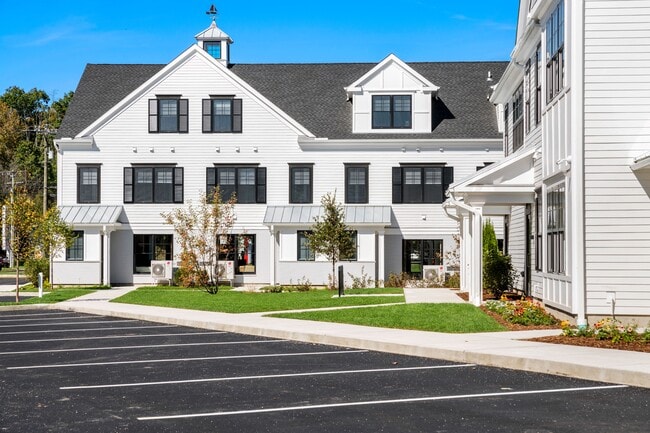 Star Deluxe Branford