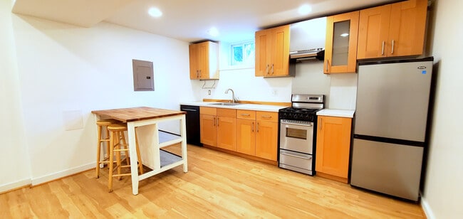 Photo - 715 14th St SE Unidad B