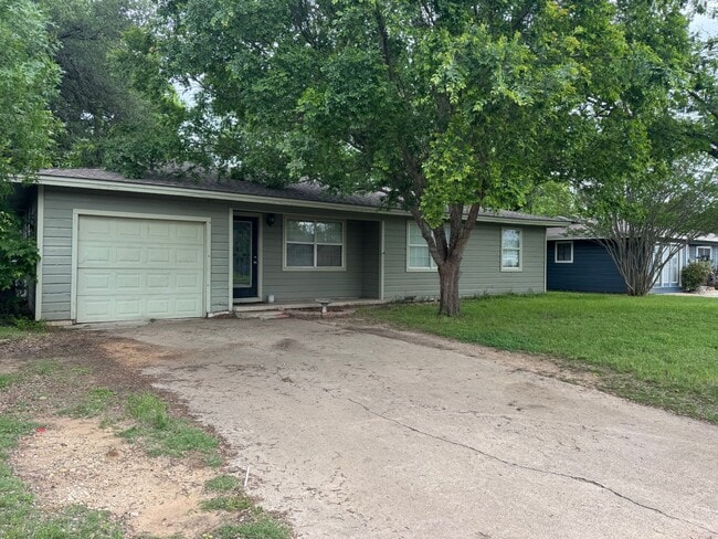 Building Photo - 1713 Bingham Ave